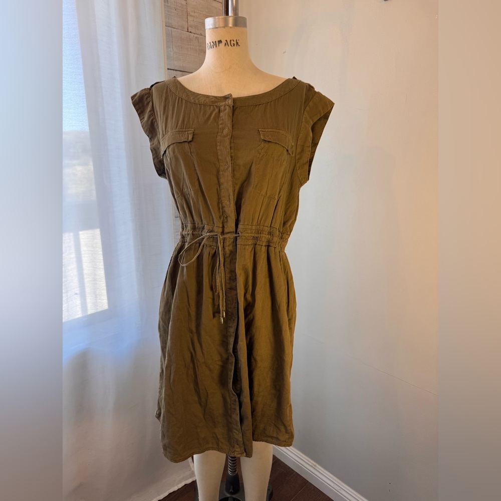 Hei Hei Anthropologie Brown sleeveless button up long vest or dress.